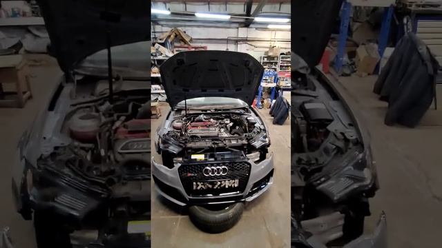 AUDI RS3 восстановили после фронтального удара