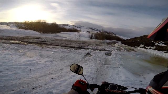 Зимой на ПИТБАЙКЕ без шипов. Irbis TTR125. Часть 2 смотреть онлайн