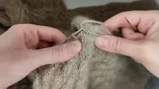 Вшивание открытых петель рукава в пройму смотреть онлайн