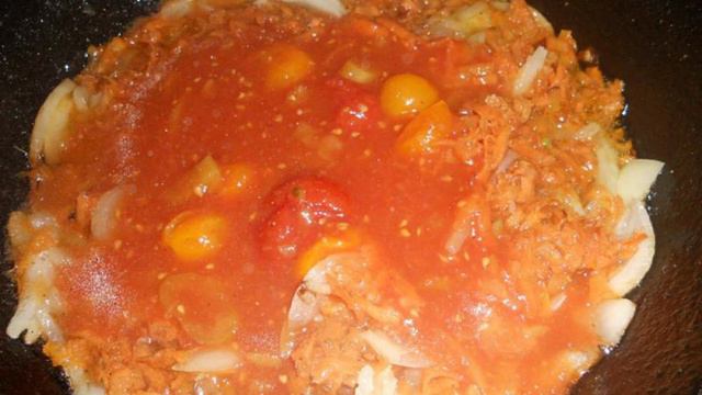 Капуста тушеная с рисом и морковью
