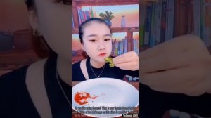 Китайцы едят на камеру / Асмр еда.