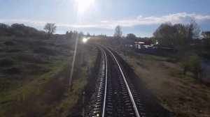 Вид из кабины тепловоза 2тэ10м