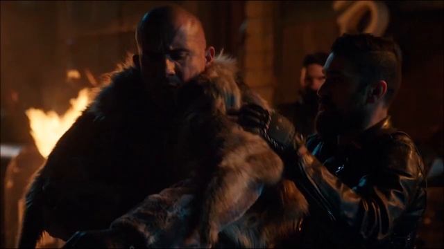 ПРЕЕМНИК ЗЕЛЁНОЙ СТРЕЛЫ?! [Обзор 2-ой серии] / Стрела l Arrow смотреть онлайн