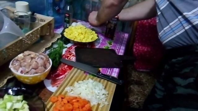 Мясо в горшочках смотреть онлайн