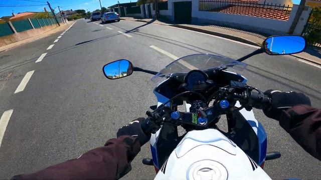 Apresentação e teste da Honda cbr125r 2014