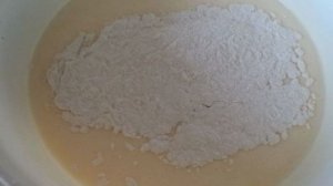 Пирог с вареньем на скорую руку