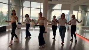 Соло-Латина в Курске. Уроки танцев для девушек. Школа танцев Dance Life