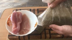 Бастурма из куриной грудки и грудки индейки,простой рецепт вяленого мяса.
