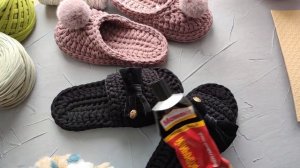 Обзор . Тапочки с бантом . Как крепить ? Тапочки из трикотажной пряжи.