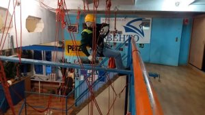 Прохожу обучение на промышленного альпиниста