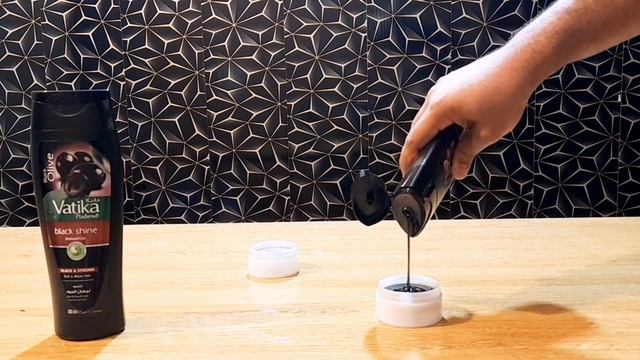 Vatika Shampoo Fake V/S Real смотреть онлайн