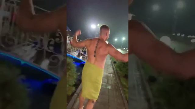 Настя Иванова, Алексей Кудряшов, Серафим Человеков в сторис 29.09.2019.