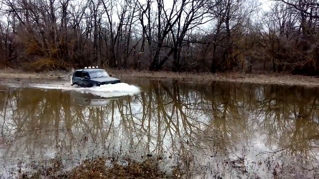 Нива может смотреть онлайн