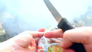 Поход в лес,компактный набор для ПВД,армейский котелок на костре.