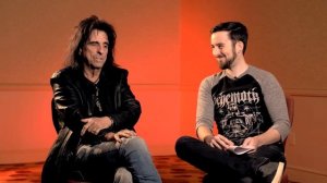 Википедия: Факт или вымысел. Элис Купер | По версии White Noise