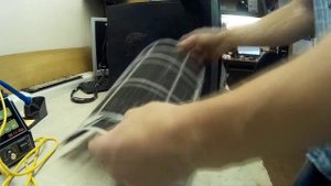 Чистка фильтра в кондиционере.