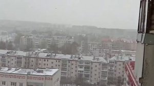 Упал с 12 этажа.....