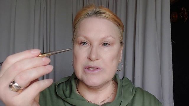 Макияж лица новыми продуктами из покупок?? смотреть онлайн