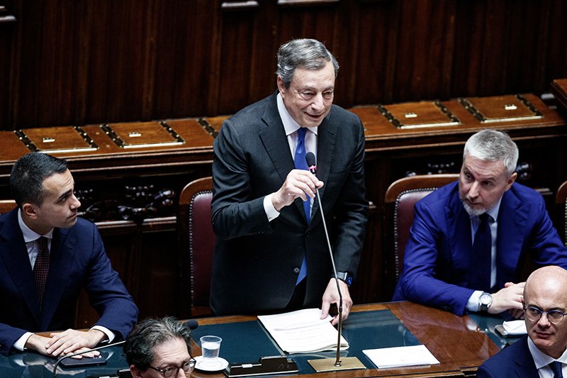 Президент Италии принял отставку премьера Драги / События на ТВЦ