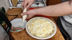 Салат Изумрудная шапка с курицей и виноградом или Тиффани.