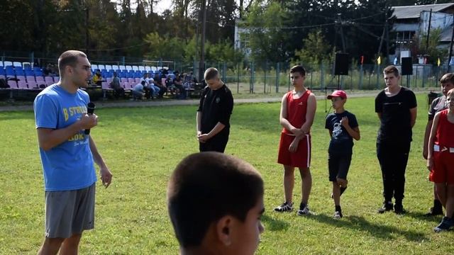 Мастер-класс боксера в Новой Солянке (4).mp4 смотреть онлайн