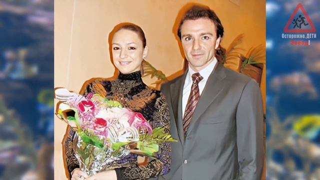 ПОЧЕМУ Сихарулидзе БРОСИЛ певицу ЗАРУ и кто его БОГАТАЯ ЖЕНА, которая родила ему сыновей смотреть онлайн