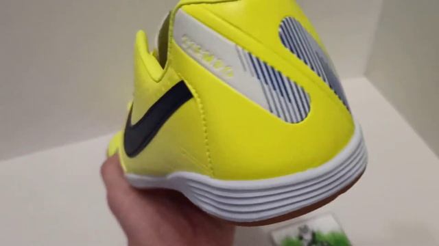 Футзалки Tiempo IC смотреть онлайн