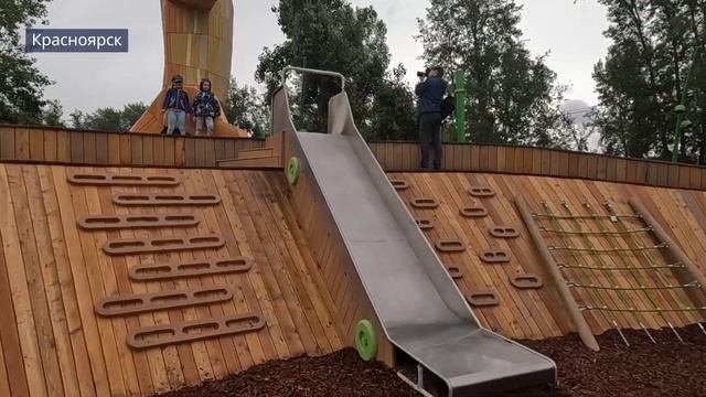 На острове Татышев открылась новая детская площадка