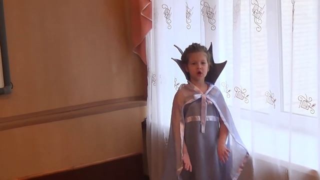 Т Гусарова «Про плаксу Зиму», читает Глистенкова Виктория- воспитанница МБДОУ "ЦРР - д/с "Сказка" смотреть онлайн