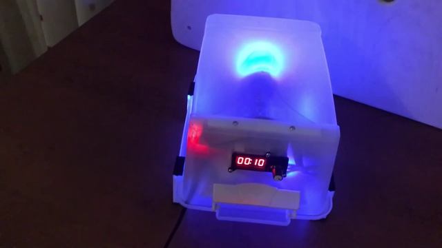 DIY Ультрафиолетовая лампа с таймером для засветки фоторезиста. STM8+eForth смотреть онлайн