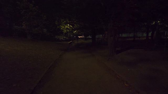 4K・ Ночная прогулка по Тама-плаза смотреть онлайн