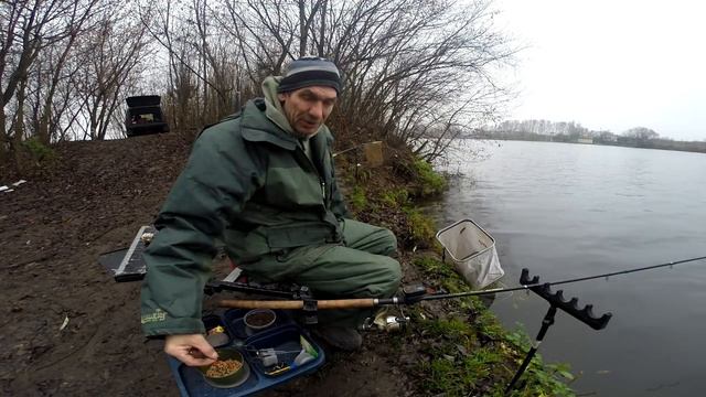 Рыбалка на Москве-реке перед сбросом летнего уровня смотреть онлайн