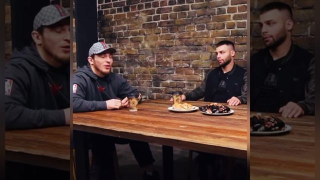 Чоршанбе Чоршанбиев хороший Парень, Слова Марифа Пираева Октябрь 2021 смотреть онлайн