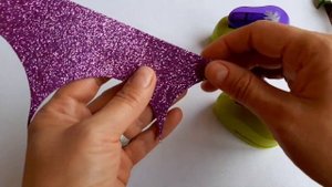 ?♀️ DIY Новогодний декор  / Цветы из фоамирана / New Year