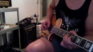 Peavey Transfex 208s, a quick sound test after repaired it, thru an Eminence V12 Speaker