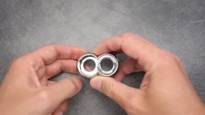 Cast Infinity puzzle by Hanayama. Solution and unboxing.
