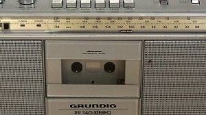 Ретро-магнитола Grundig RR 340 Stereo Radio Cassette Recorder-Страна-Германия -Russia-1982--1983-год