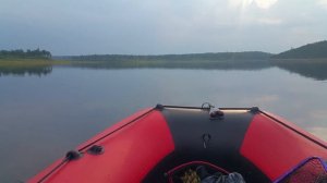 Азимут Эверест 385 + Honda BF20 - много брызг