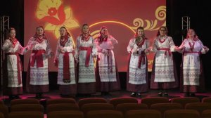 «Как повадилась Параня»-плясовая песня Белгородской области-исп.ансамбль "Карусель"