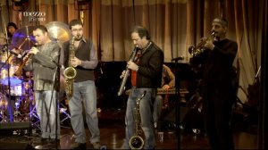 Okay Temiz Oriental Wind Musiciens - Jazzmix Festival a Istanbul 2011 =HD=