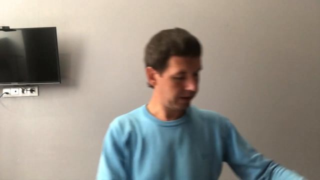 Счастье сегодня. Доктор Кондрашов в режиме реального времени создаёт счастье. Лb17ЯД смотреть онлайн