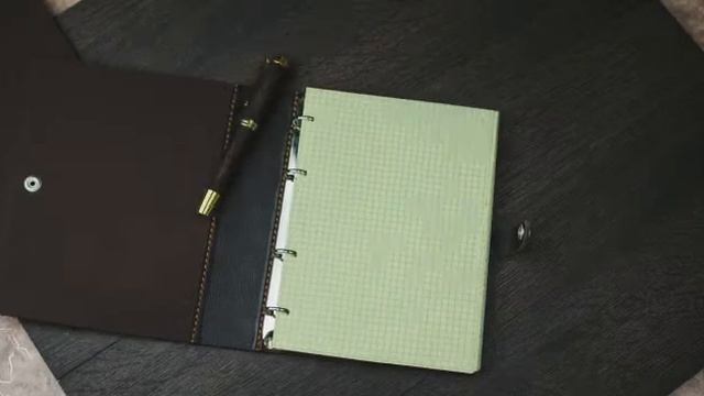 Подарочный набор: блокнот и ручка смотреть онлайн