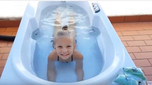 ВАННА СЛИЗИ + 20 КИЛОГРАМ ШАРИКОВ ОРБИЗ + СНЕГ ДЛЯ ВАННЫ !!! SLIME+Gelli Baff+Orbeez Видео для Дете