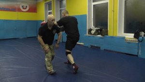 В Н Крючков Встречная серия с подсадом от прямых ударов руками