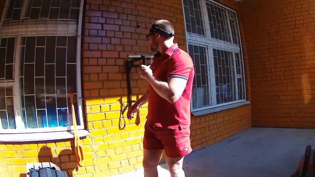 Тренировка спины, нужен только турник, гиря и ремень смотреть онлайн