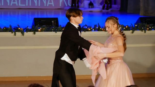 Бал литературных героев. Вальс. 09.12.2022 г. смотреть онлайн