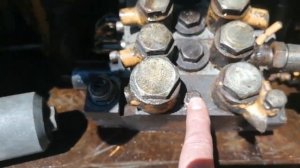 UNC060, МКСМ 800 диагностические приборы для проверки давления рабочего оборудования.