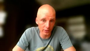 Entrevista con el montañista ecuatoriano KARL EGLOFF y su record en el Makalu, Himalayas