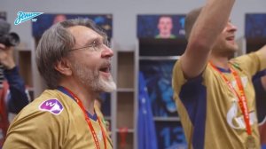 ЗЕНИТ и ЛЕНИНГРАД поют ДОРОЖНУЮ