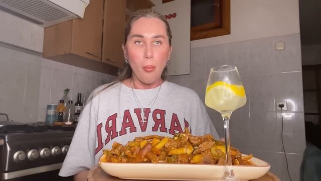 МУКБАНГ/АЗУ ПО ТАТАРСКИ/ЗВЕНЯЩАЯ ПОШЛОСТЬ смотреть онлайн